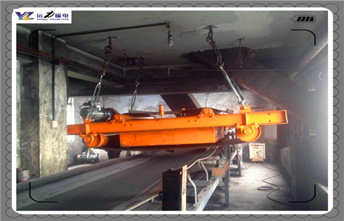 永磁除鐵器，永磁帶式除鐵器，永磁除鐵器廠家，永磁帶式自卸式除鐵器廠家