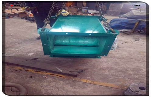 管道除鐵器，管道除鐵器規(guī)格，泰安管道式除鐵器規(guī)格