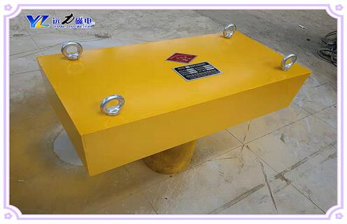 永磁強(qiáng)磁除鐵器，鉀長(zhǎng)石鈣粉永磁型強(qiáng)磁除鐵器知識(shí)參數(shù)_內(nèi)部磁塊安裝方法_鉀長(zhǎng)石鈣粉永磁型強(qiáng)磁除鐵器型號(hào)價(jià)格 