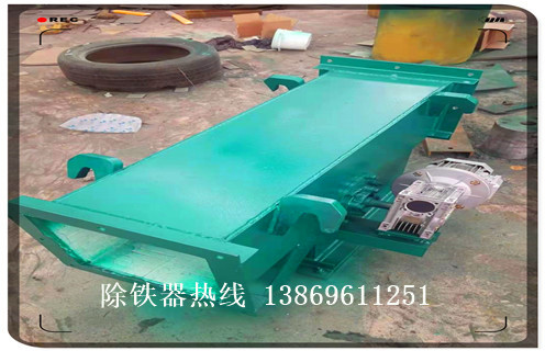 永磁管道自卸式除鐵器，永磁管道自卸式除鐵器廠家_技術(shù)參數(shù)_永磁管道自卸式除鐵器廠家磁塊安裝方式_如何換帶