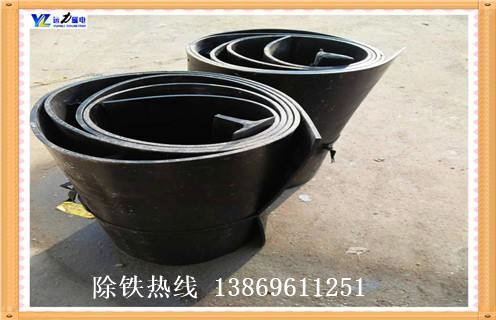 除鐵器皮帶，甘肅環(huán)形除鐵器皮帶如何修復(fù)_甘肅環(huán)形除鐵器皮帶原因及如何調(diào)_刮板價格