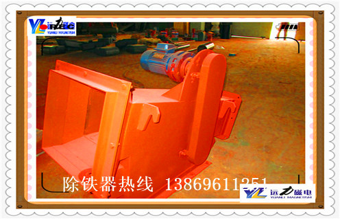 管道式粉料永磁除鐵器，廣東管道式粉料永磁除鐵器價格_遠(yuǎn)力廣東管道式粉料永磁除鐵器12000高斯_可定制工作原理_安裝示意圖