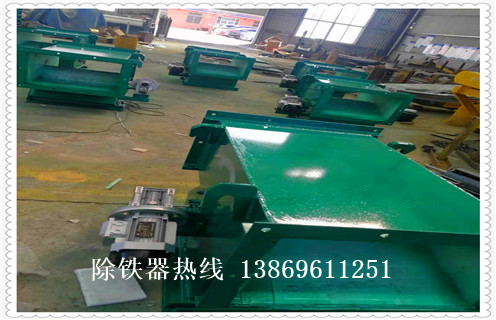 管道式永磁自卸式除鐵器，青海管道式永磁自動除鐵器方案_遠力青海管道式永磁自動除鐵器方案應(yīng)用安裝示意圖型12000高斯_可定制工作原理