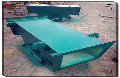 管道除鐵器，安徽管道式除鐵器_遠(yuǎn)力安徽管道式除鐵器應(yīng)用安裝示意圖型12000高斯_可定制工作原理