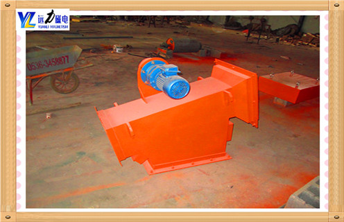 永磁管道除鐵器，新疆永磁管道除鐵器_新疆永磁管道除鐵器原理內(nèi)部構(gòu)造水泥造紙廠_管道除鐵器圖片