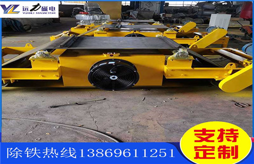 自卸式風(fēng)冷電磁除鐵器，貴州懸掛自卸式風(fēng)冷電磁除鐵器_選型_貴州懸掛自卸式風(fēng)冷電磁除鐵器公司多少錢參數(shù)工作原理生產(chǎn)價(jià)格工作原理_價(jià)格