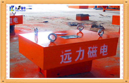 懸掛式自卸除鐵器，新疆懸掛式自卸永磁除鐵器_內(nèi)部磁塊安裝方法_新疆懸掛式自卸永磁除鐵器型號視頻定制供應(yīng)型號價格